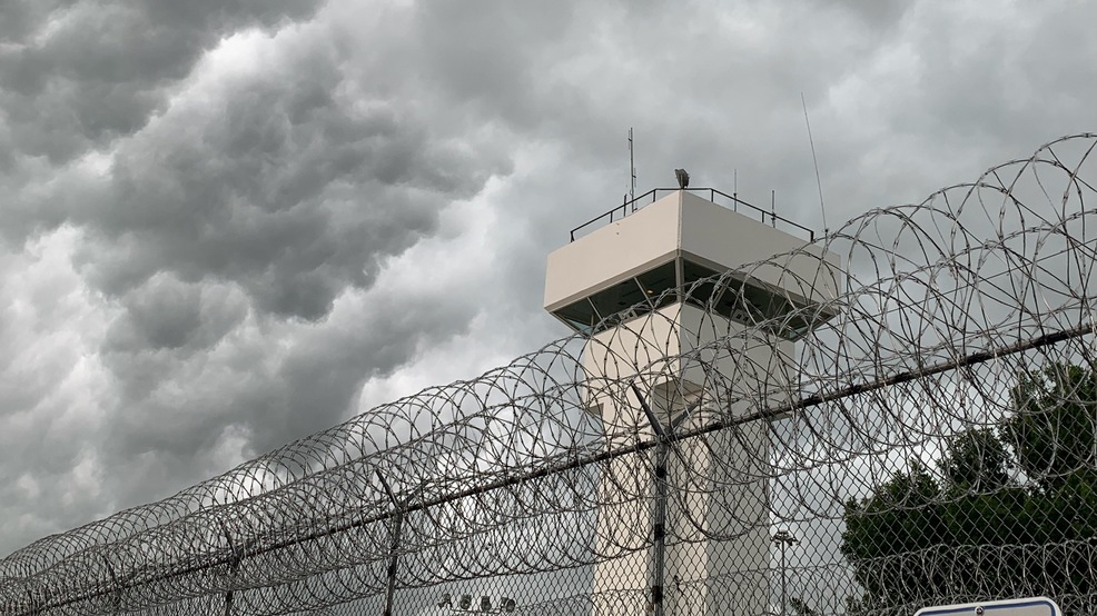 Oklahoma's prison population falls, but system still crowded KTUL