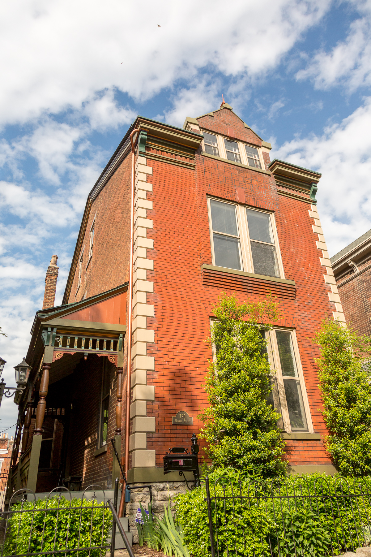 Photos A Stroll Through Newport's East Row Historic District
