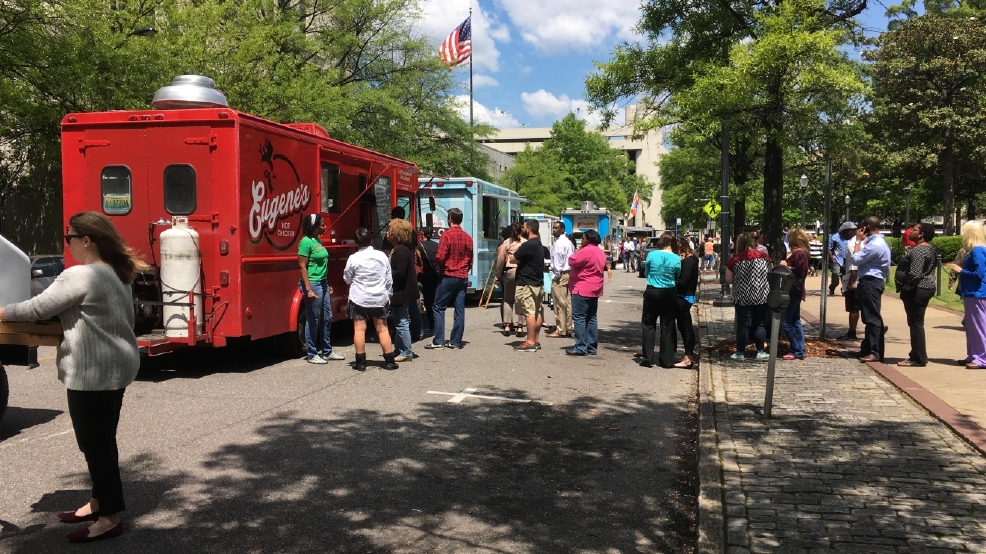 Food Truck Fridays roll into downtown Birmingham | WBMA