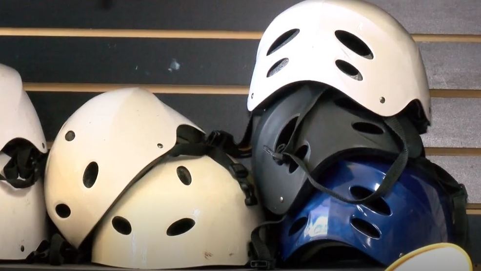 Moped riders will be required to wear helmets starting Oct. 1 KSNV