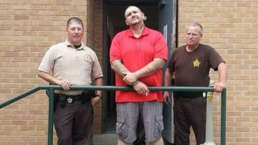 Former Kentucky deputy who arrested Hopkinsville cop killer says