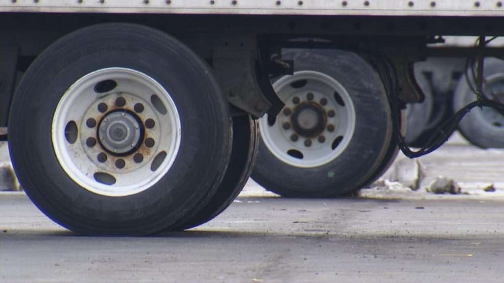 Semi truck tires stolen from west side businesses WSYX