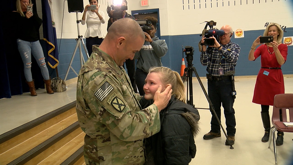 Soldier Surprises Daughter At Virginia School After Deployment To Afghanistan Wjla 4033