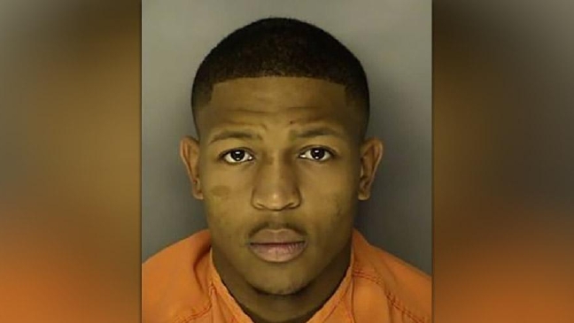 Ray Lewis' son indicted on charge of criminal sexual conduct