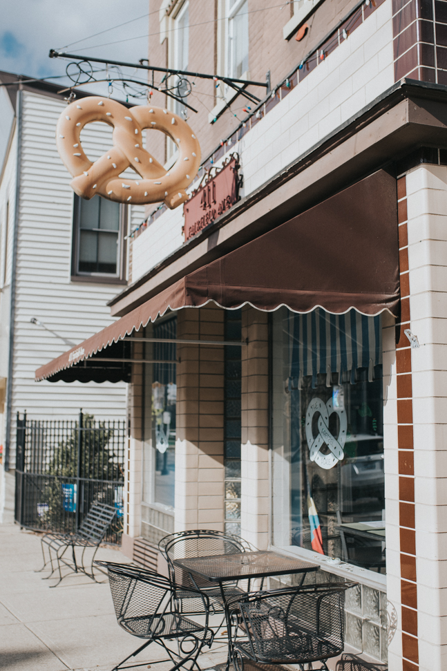 We Dare You To Get Through These 25 Photos Without Craving A Pretzel