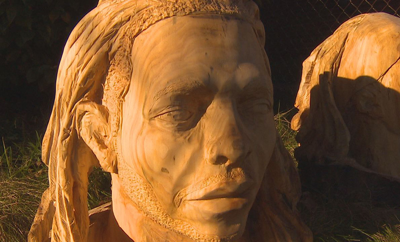 In Case You Missed It on KOMONews.com earlier this week: As the Seahawks sharpen their talons for next week's playoff game, a local artist is sharpening his blade in tribute.