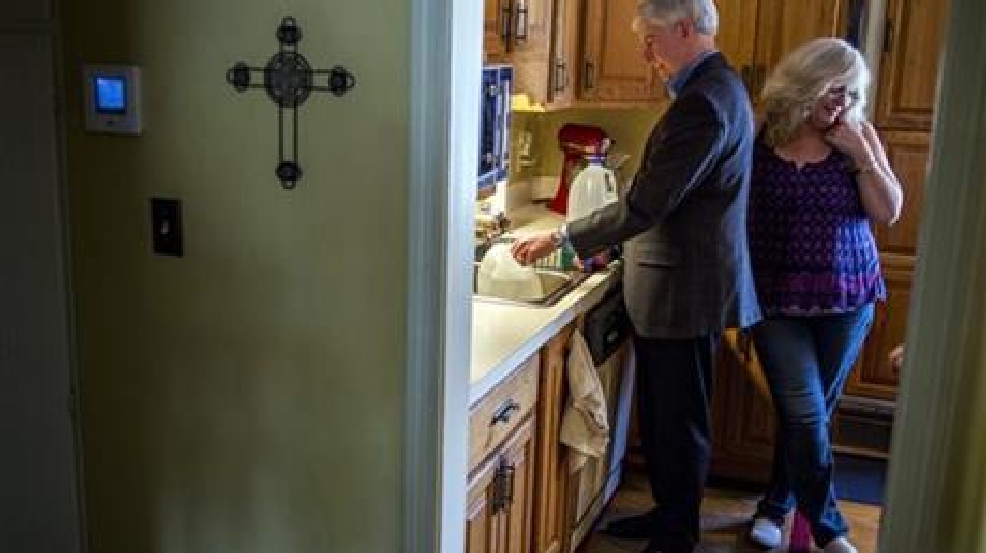 Local+12+News+Flint+Michigan Michigan Gov Rick Snyder from jake may and the flint journal-mlive.com ...