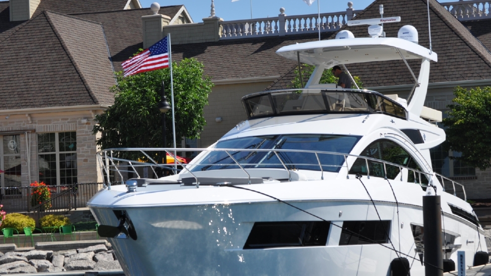 Cruisers Yachts unveils new boat at Sturgeon Bay show WLUK