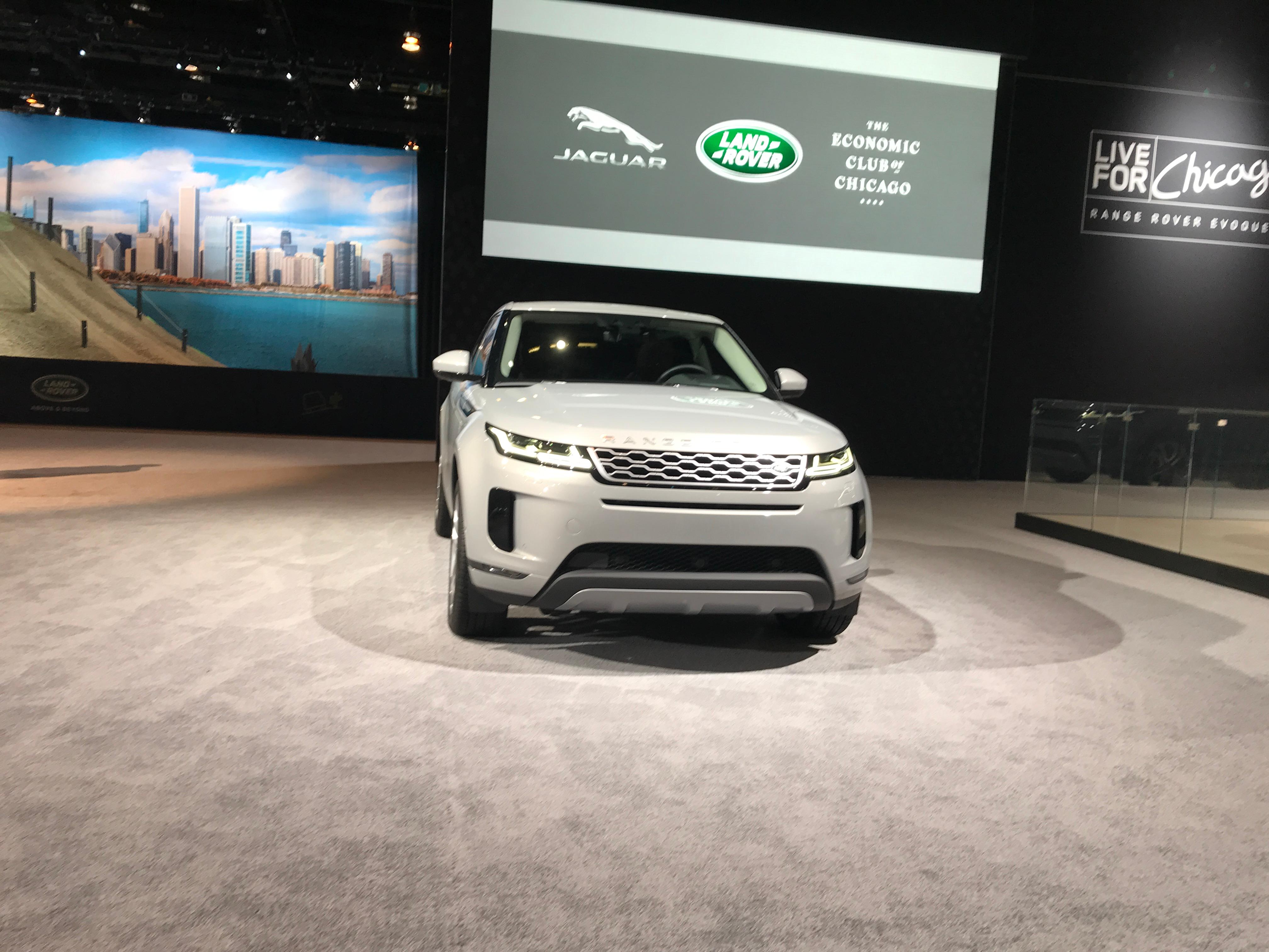 Land Rover Chicago >> 2019 Chicago Auto Show Land Rover Introduces Next Gen Evoque Kutv Land Rover Chicago >> 2019 Chicago Auto Show Land Rover Introduces Next Gen Evoque Kutv