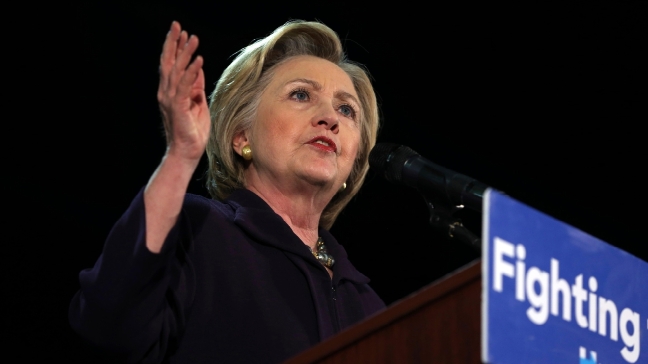 United Auto Workers union endorses Hillary Clinton 